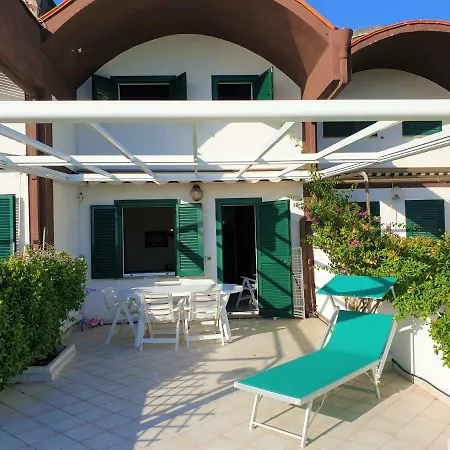 La Fronte Bandiera Blu Villa Sperlonga